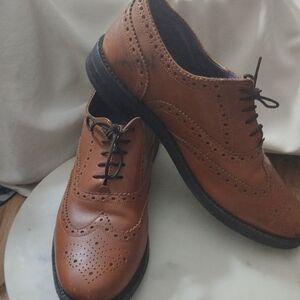 Samuel Windsor Men's Classic Brown Brogue Men's Shoes